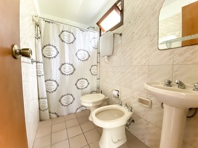 Cabaña Pequeña vista interior baño