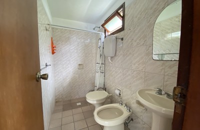 Cabaña Pequeña vista interior baño