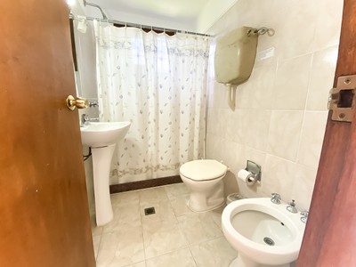 Cabaña Grande vista interior baño