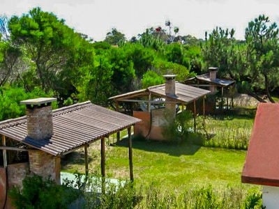 Parrilleros de Cabañas Pequeñas vista exterior